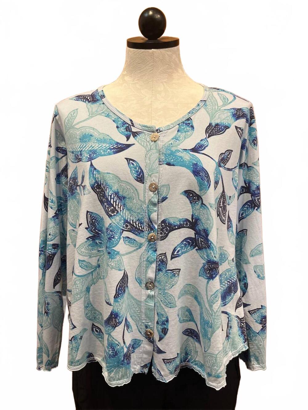 NEW PRAIRIE COTTON women's scoop neck long sleeves t-shirt in powder blue with b
